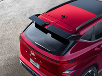 「ヒョンデ・コナ」の新グレード「Nライン」発売　専用リアウイングなどでスポーティーさをプラスの画像