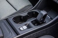 ISGM（インテグレーテッド・スターター・ジェネレーター・モジュール）を用いた48Vマイルドハイブリッドシステムには、ボルボが内製する新開発の7段DCTが組み合わされる。