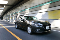 マツダ・アクセラスポーツ20S／アクセラスポーツ15S／アクセラハイブリッドHYBRID-S【試乗記】の画像