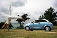 クローズドからオープンまで、いくつものボディスタイルに変身する「シトロエンC3プルリエル」。