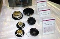 ミュゼ・ブランドのドームミッドレンジ＆トゥイーターは参考出品。