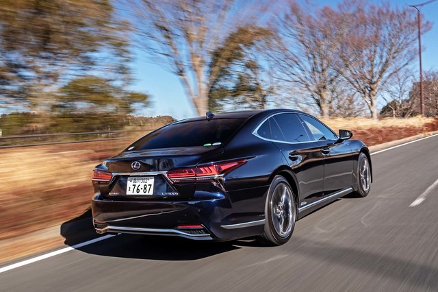 レクサスLS500h“エグゼクティブ”（FR/CVT）【試乗記】 風当たりは強く