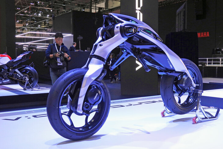 ヤマハMOTOROiD：Λ（モトロイド：ラムダ）