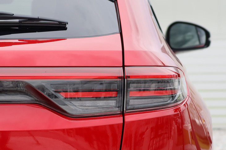 ホンダ・ヴェゼルe：HEV RS（リアランプ）