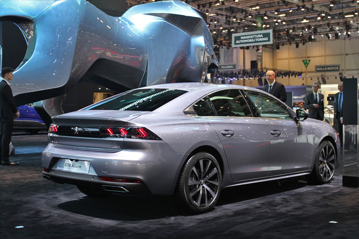 プジョー508アリュール（エクステリア）