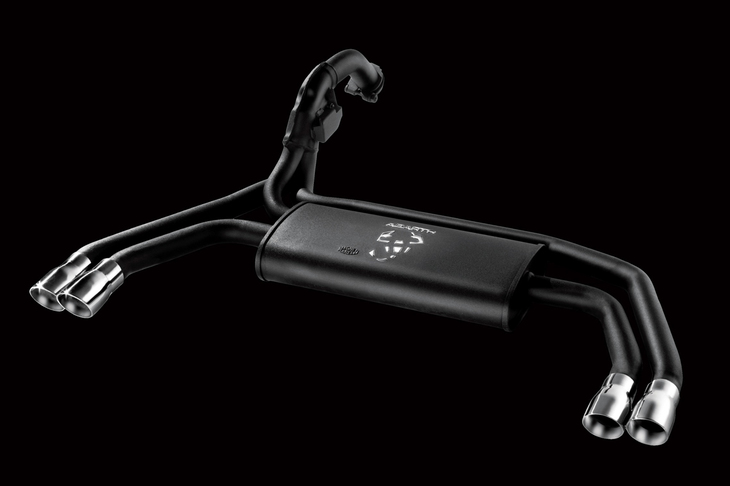 ベースモデルの「アバルト595コンペティツィオーネ」と同様にハイパフォーマンスエキゾーストシステム「レコードモンツァ」を装備。