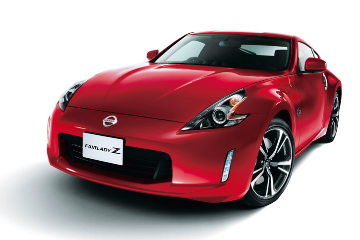 「日産フェアレディZバージョンST」