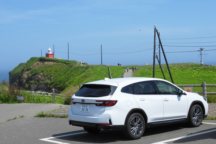 霧多布岬の駐車場にて。うーん、たまらん……。