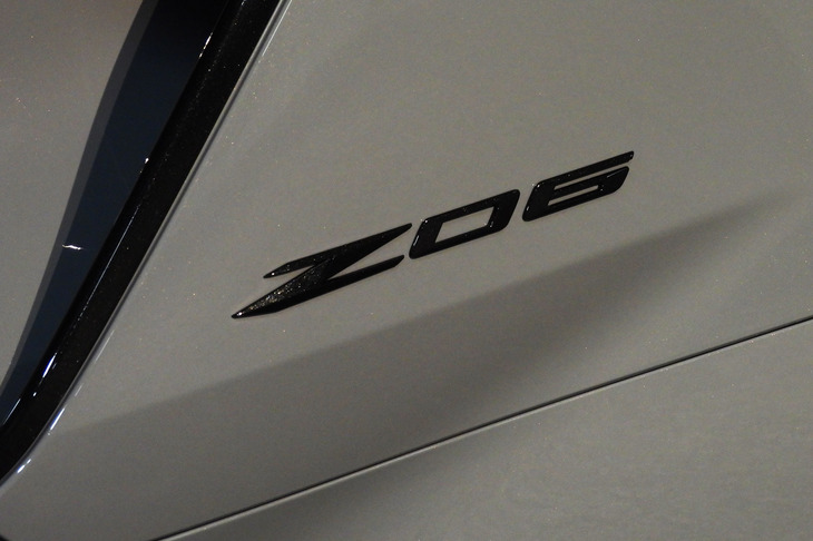シボレー・コルベットZ06コンバーチブル＜米国仕様＞（「Z06」バッジ）