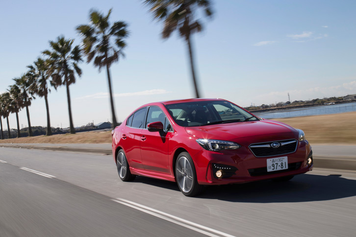 新型「インプレッサ」はスバルの新世代製品群の第1弾として位置づけられており、デザインについても「DYNAMIC×SOLID」という新しいコンセプトが取り入れられている。