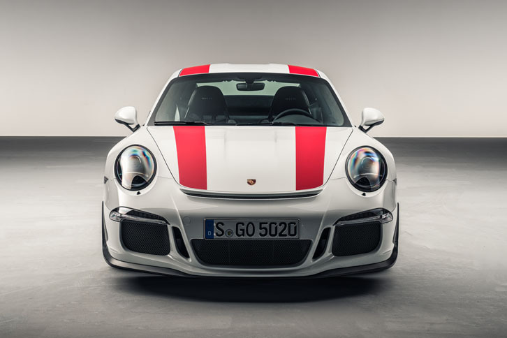 「ポルシェ911R」のフロントビュー。