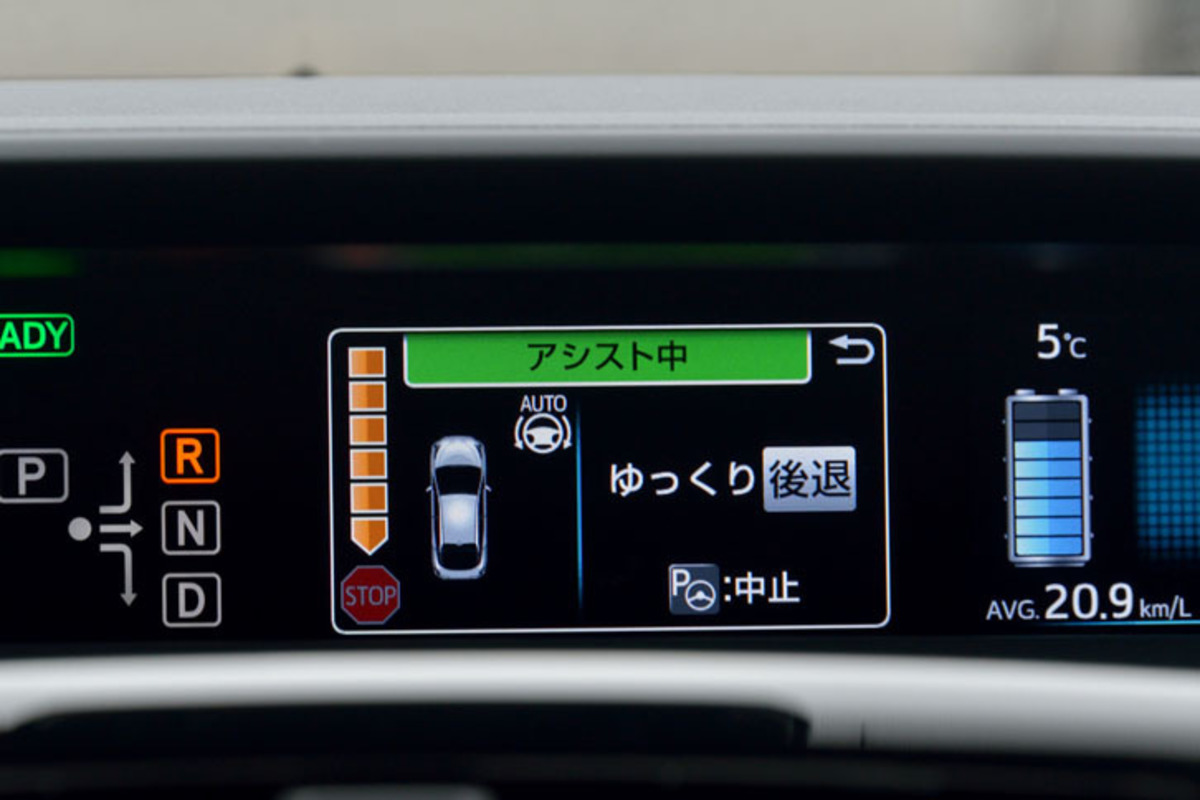 トヨタ プリウスa ツーリングセレクション Ff Cvt プリウスaプレミアム 4wd Cvt 試乗記 気持ちよさが実感できる Webcg