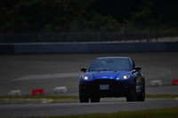 アストンマーティンDBX707