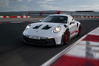 ポルシェジャパンがハイパフォーマンスモデル「911 GT3 RS」の導入を正式発表