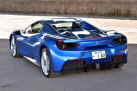 フェラーリ488スパイダー