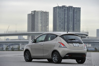 JC08モード燃費は19.3km/リッター（グレード問わず）となかなか優秀。ちなみに「フィアット500」は21.5〜22.0km/リッターとさらに優秀。