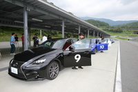 レクサス本気の「ドライビングレッスン」体験記（後編）の画像