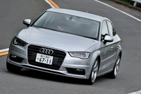 アウディA3セダン 1.4 TFSIシリンダーオンデマンド
    ボディーサイズ：全長×全幅×全高＝4465×1795×1390mm／ホイールベース：2635mm／車重：1340kg／駆動方式：FF／エンジン：1.4リッター直4 DOHC 16バルブ ターボ／トランスミッション：7AT／最高出力：140ps/4500-6000rpm／最大トルク：25.5kgm/1500-3500rpm／タイヤ：（前）225/45R17 （後）225/45R17／価格：374万円