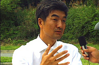 
	「これからの日産は、大胆に、且つ繊細に」と語る、日産自動車デザイン本部 第一プロダクトデザイン部 プロダクトチーフデザイナーの青木護氏
	 