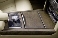 メルセデス・ベンツ新型Eクラスがデビュー【デトロイトショー09】の画像