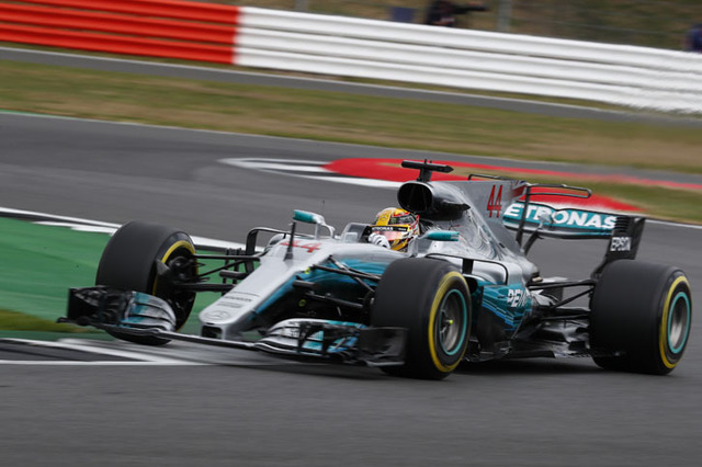 F1 2017 速報】第10戦イギリスGP、ハミルトン4勝目でベッテルと1