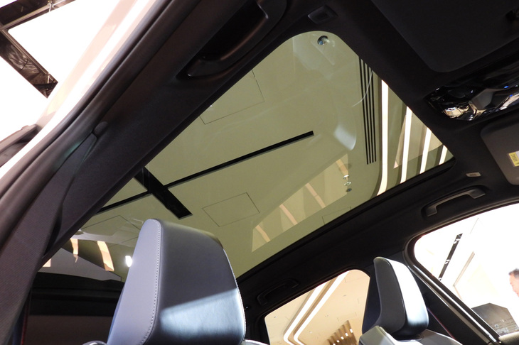 BMW X3 M50 xDrive（パノラマガラスサンルーフ）