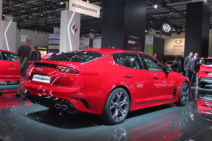 キア・スティンガー（エクステリア）