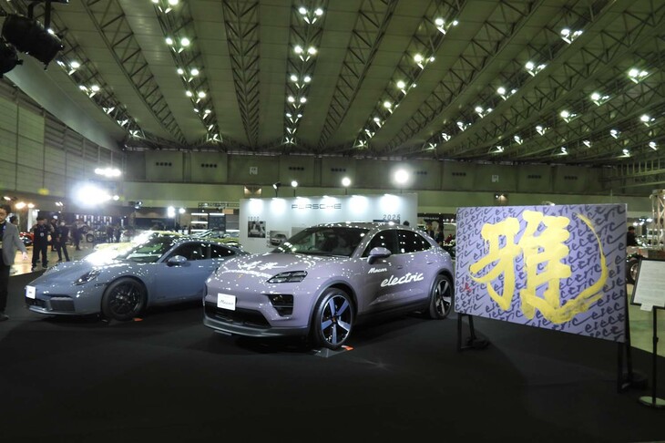 「オートモビル カウンシル2025」におけるポルシェの出展ブースの様子。