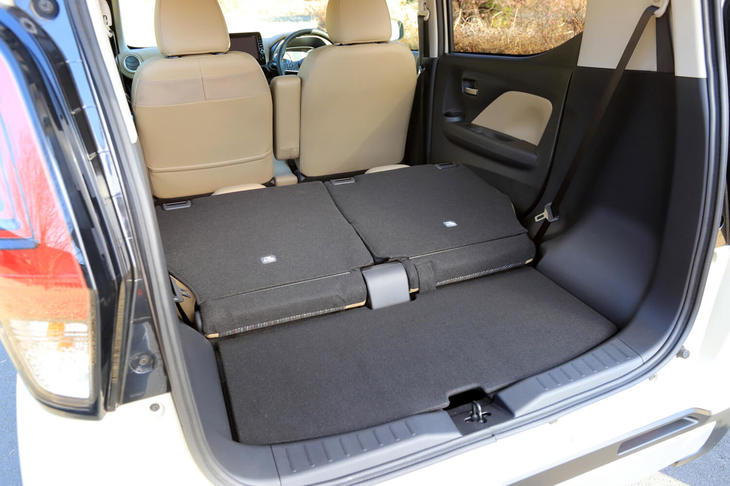 三菱eKクロスT（ラゲッジスペース）