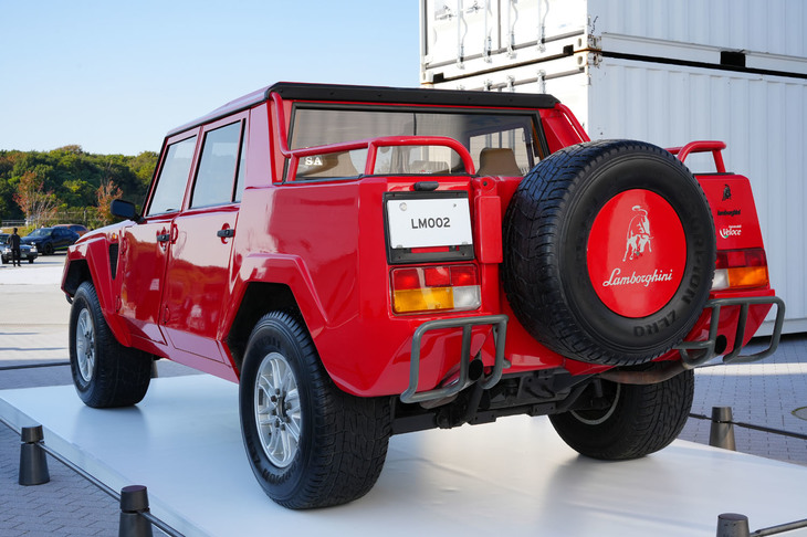 ランボルギーニLM002