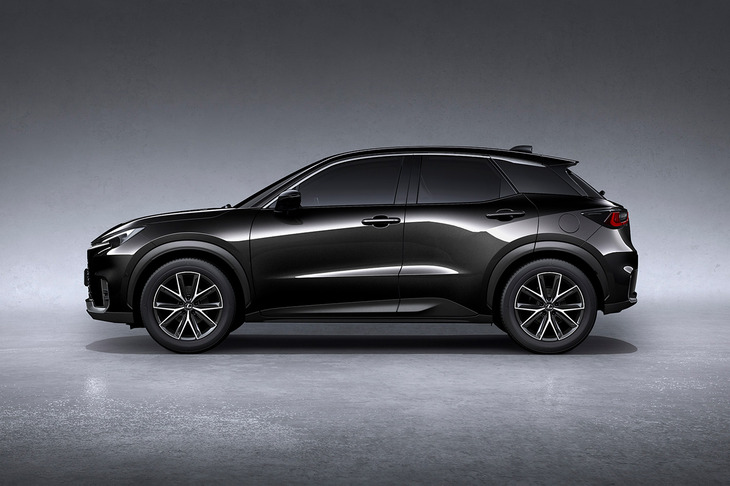 レクサスLBXプロトタイプ（ボディーカラー：ブラックマイカ）