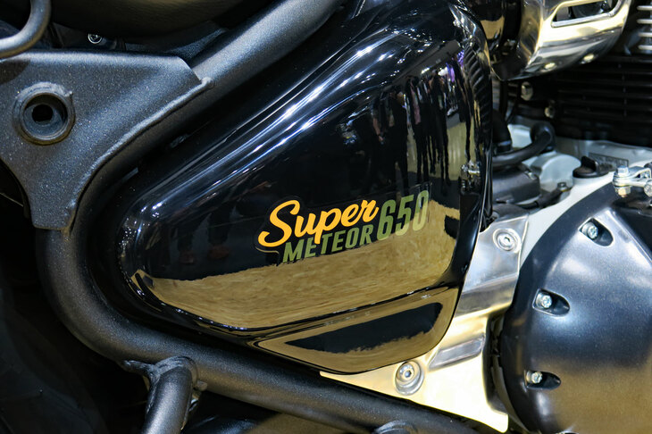 ロイヤルエンフィールド・スーパーメテオ650