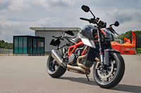 KTM 1290スーパーデュークR
