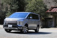 三菱デリカD：5 P