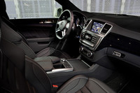 メルセデス、新型「ML63 AMG」を欧州で発表の画像