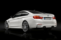 BMW M3／M4に動力性能を高めるオプション登場の画像