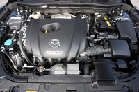 新型「アテンザ」で初めて登場した2.5リッターガソリンエンジン「SKYACTIV-G 2.5」。188psと25.5kgmを発生する。