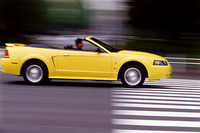 フォード・マスタング コンバーチブルG「イエローマスタング」【ブリーフテスト】の画像