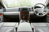 ジープ・グランドチェロキー・リミテッド（4WD/5AT）／リミテッド5.7（4WD/5AT）【試乗記】の画像