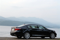 レクサスLS600hL“後席セパレートシートpackage”（4WD/CVT）【ブリーフテスト】の画像