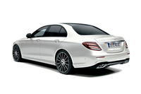 新型「Eクラス」初のAMGモデルが日本上陸の画像