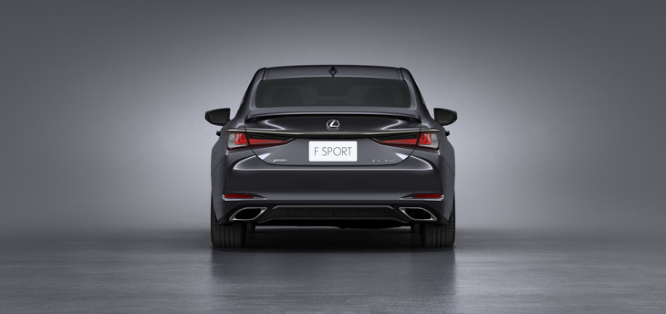 レクサスES（エクステリア）