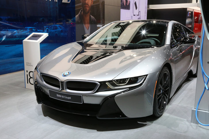 BMW i8クーペ（エクステリア）