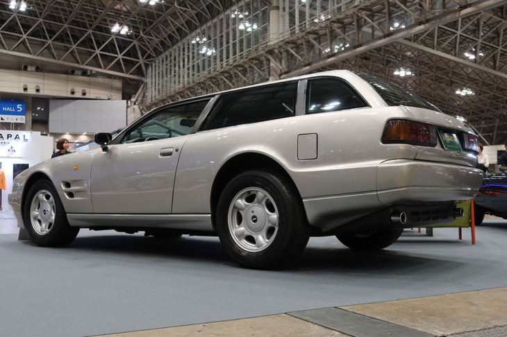 アストンマーティン・ヴィラージュ シューティングブレーク（1990年）／Jaguaria