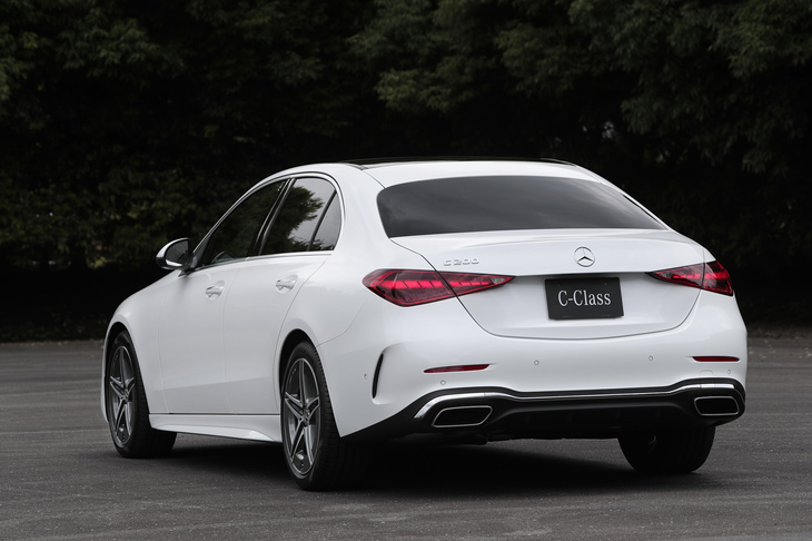 新型「Cクラス」のボディーサイズは全長×全幅×全高＝4751×1820×1438mmで、ホイールベースは2865mm。ボディーは先代モデルよりも65mm延ばされている。