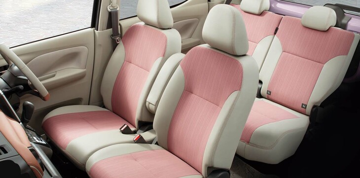 「デイズ ボレロ」のインテリア。