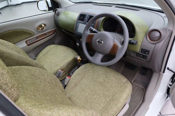 日産マーチ パティシエ コンセプト（インテリア）