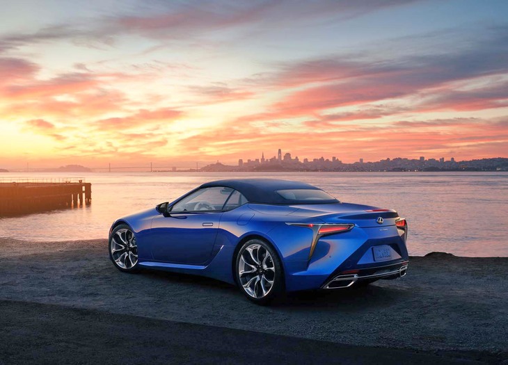 レクサスLC500 コンバーチブルモデル