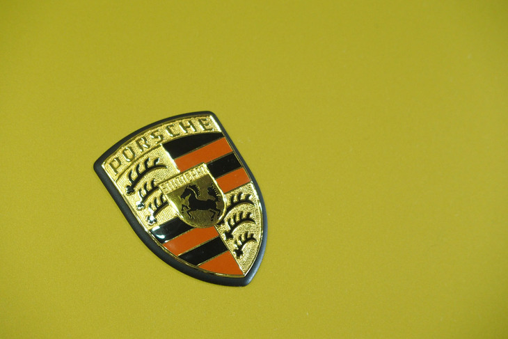 ポルシェ911E（1973年）／エーゼット