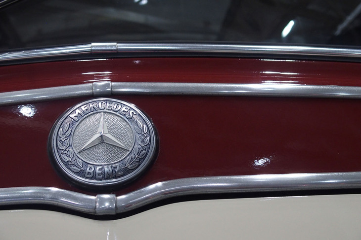 メルセデス・ベンツ319バス（1963年）／シルバースター